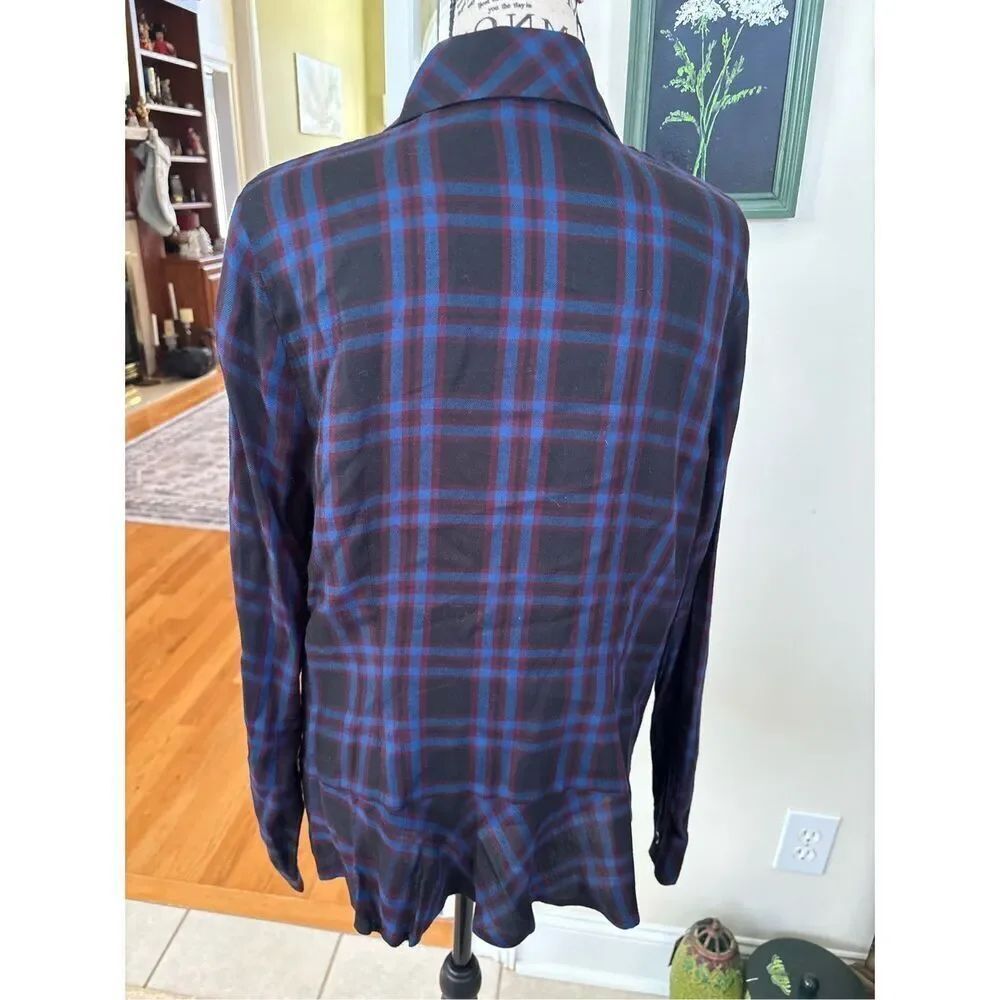 Cabi Moody Plaid Peplum Shirt - Picture 5 of 10